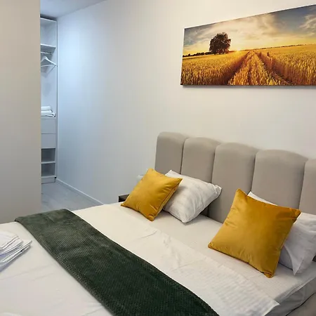 Elite Xcity - Premium 2 Lägenhet