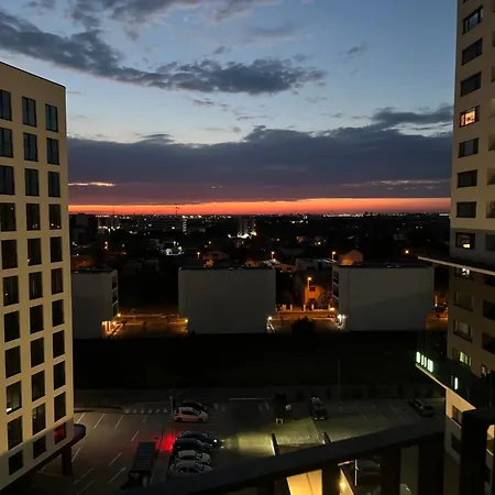 Elite Xcity - Premium 2 *